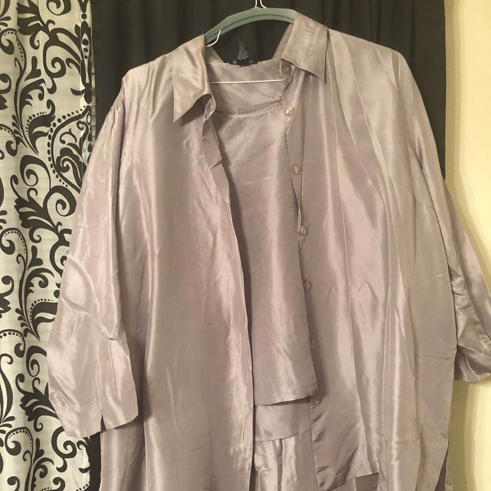 Two piece PLUS Silver Gray Silk Blouse & Shell